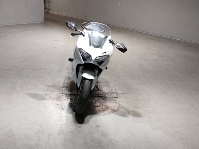 Honda VFR800F — фото 3
