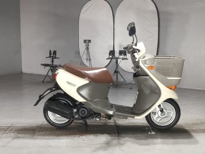 Suzuki LETS4