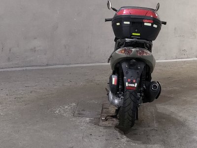 Aprilia SPORTS CITY 250 — фото 4