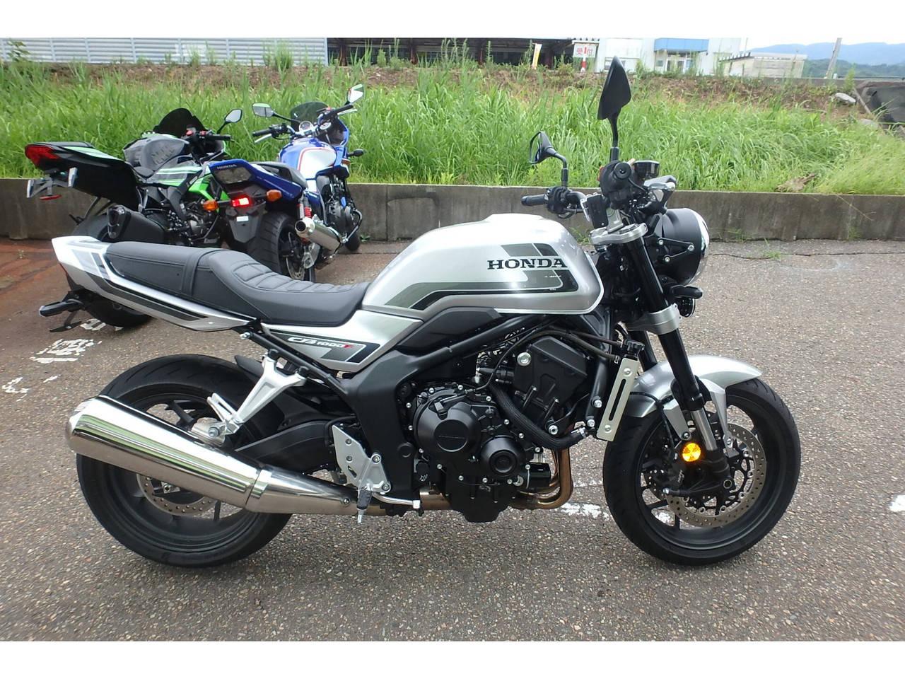 Honda CB1000F