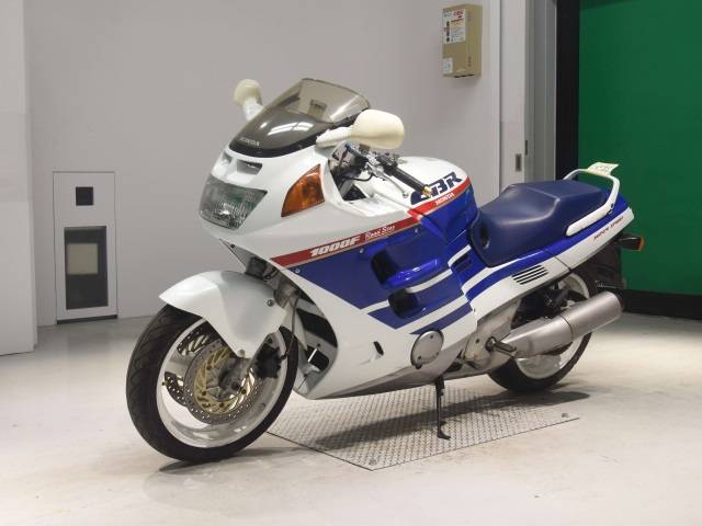 2937] Honda CBR1000F - SC24-2001705