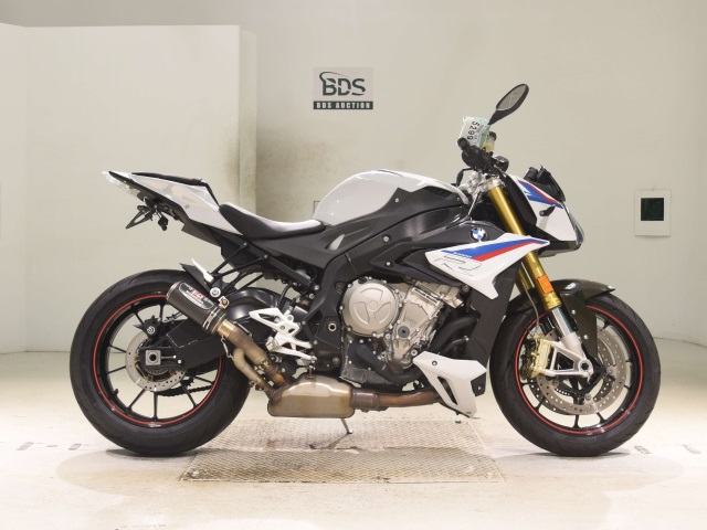 BMW S1000R