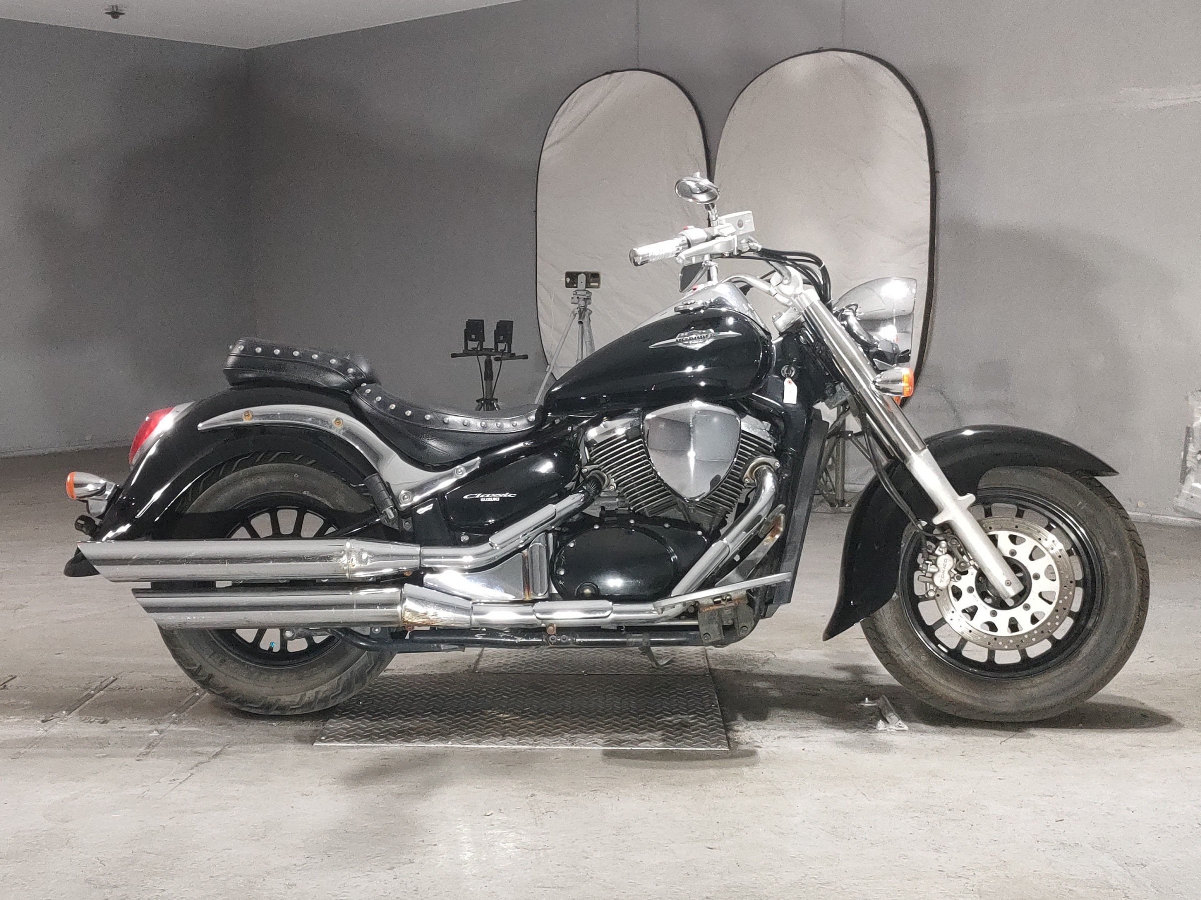 Suzuki INTRUDER 400 CLASSIC