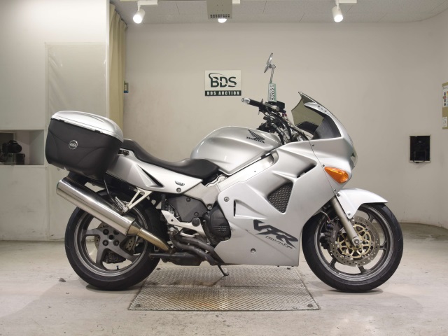Honda VFR800F