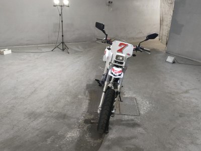 Honda XLR125R — фото 3