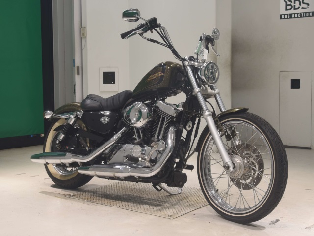 HD SPORTSTER SEVENTY-TWO XL1200V — фото 3