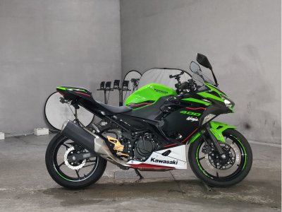 Kawasaki NINJA400
