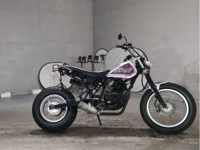 Yamaha TW225