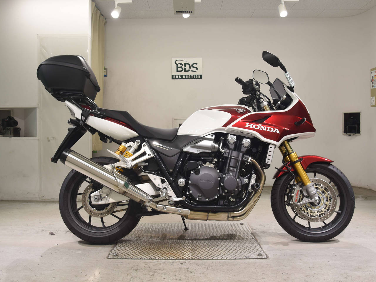 Honda CB1300SF
