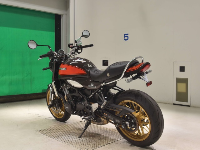 Kawasaki Z900RS — фото 6