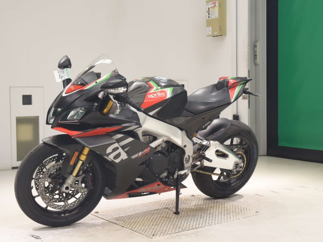 Aprilia RSV4 1100 FACTORY — фото 4