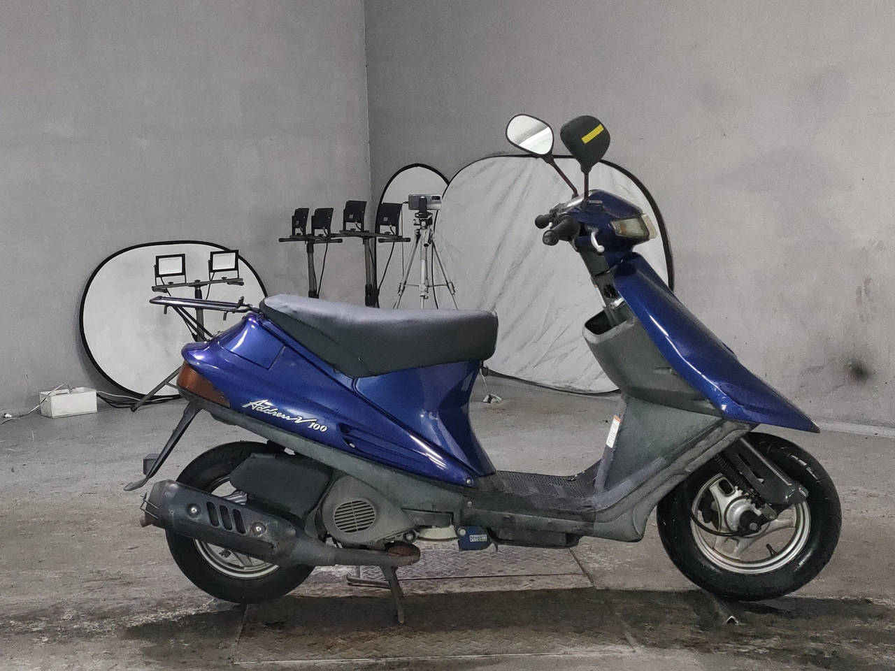 Suzuki ADDRESS V100