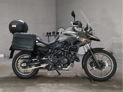 BMW F700GS