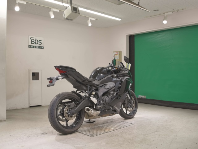 Kawasaki NINJA ZX-25R — фото 5