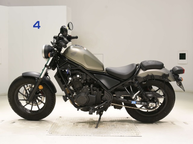 [7831] Honda REBEL CMX500 - PC60-1000666