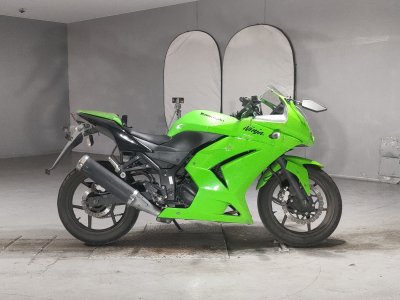Kawasaki NINJA250R