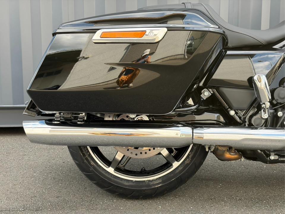 HD FLTRX ROAD GLIDE LIGHT — фото 5