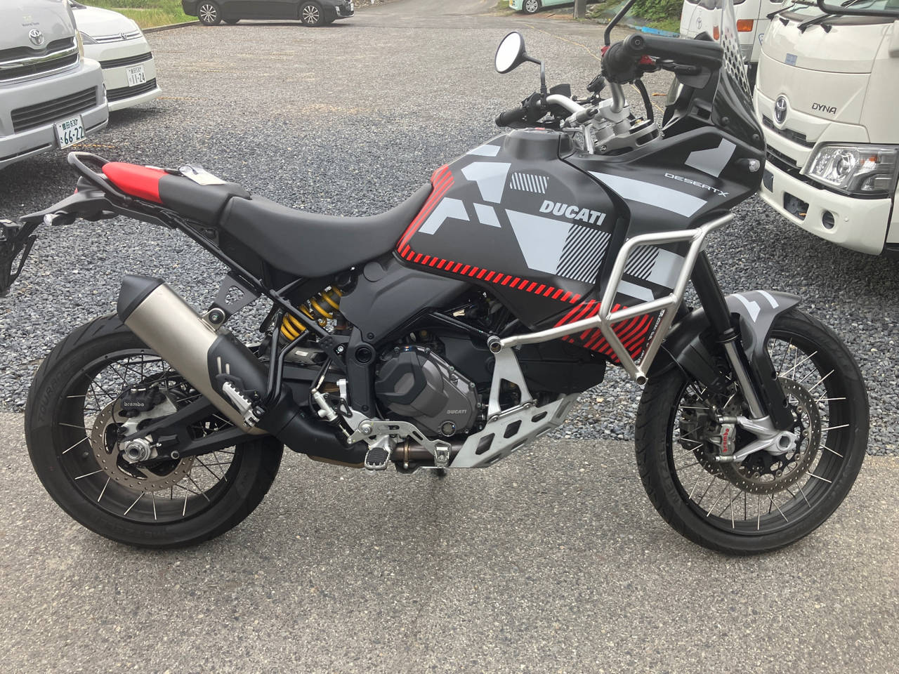 Ducati desert online