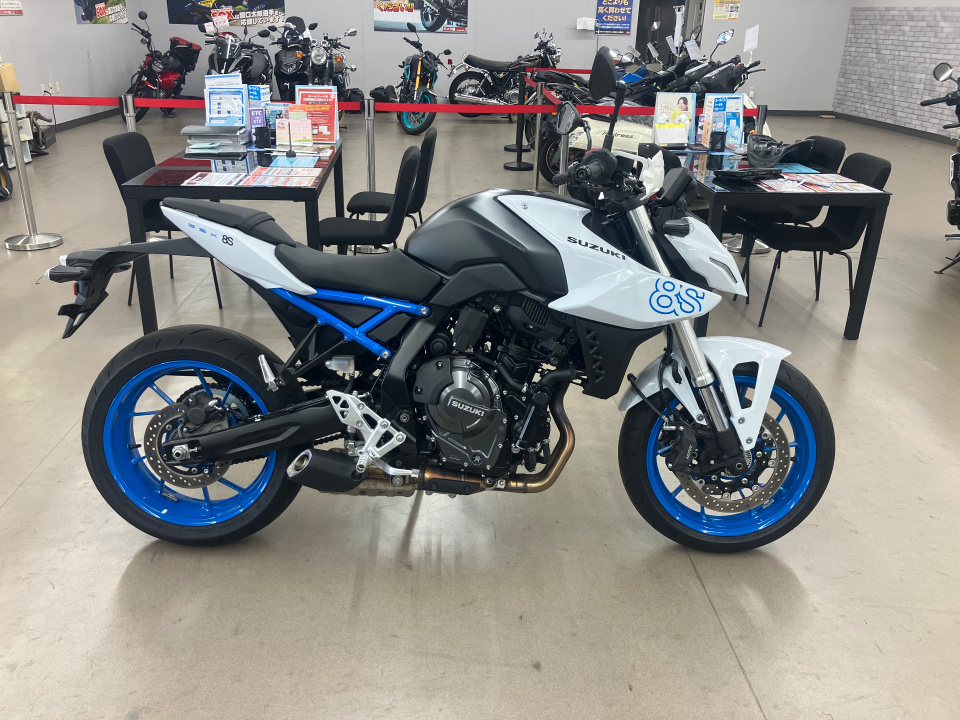 Suzuki GSX-8S