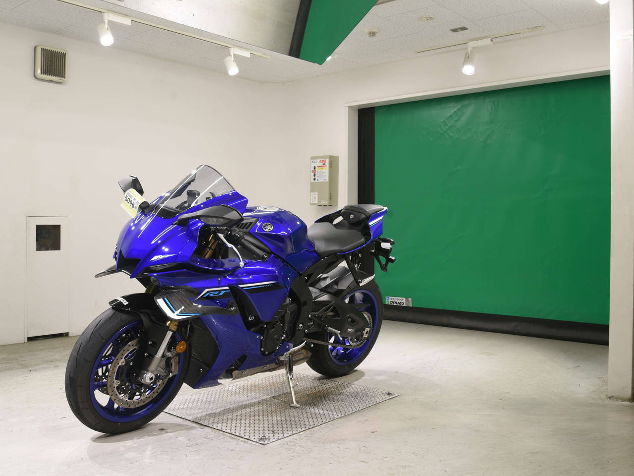 5096] Yamaha YZF-R1 - RN65J-002109