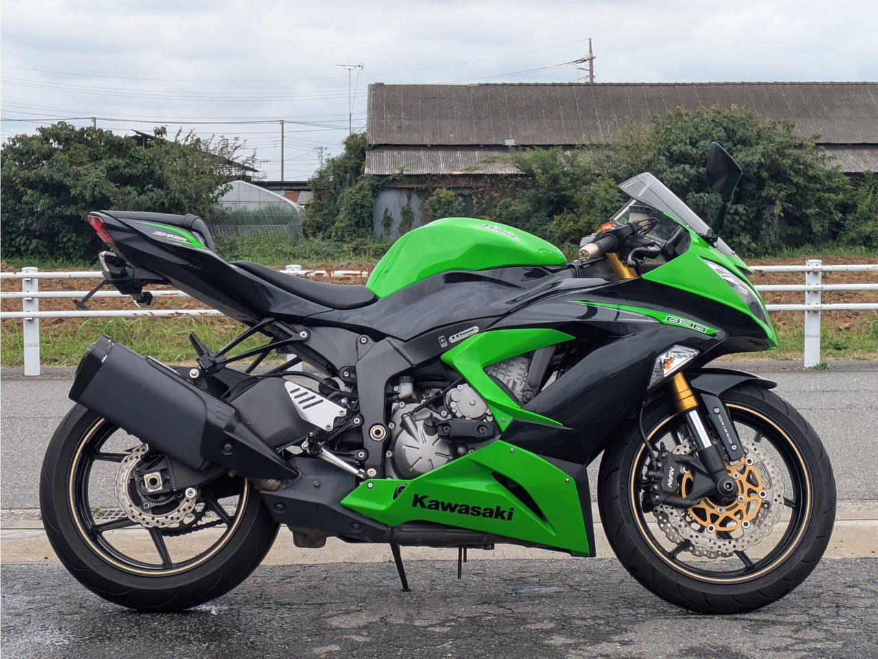 0212] Kawasaki NINJA ZX-6R - JKBZX636EFA005204