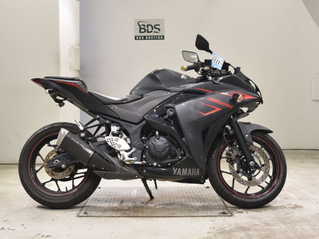 Yamaha YZF-R25