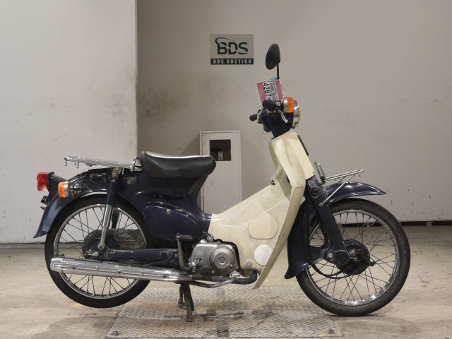 Honda C50