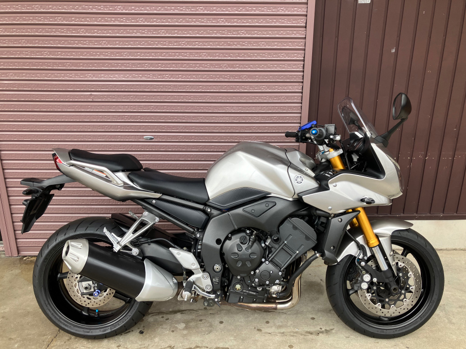 Yamaha FZ1 FAZER