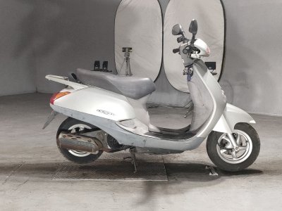 Honda LEAD100