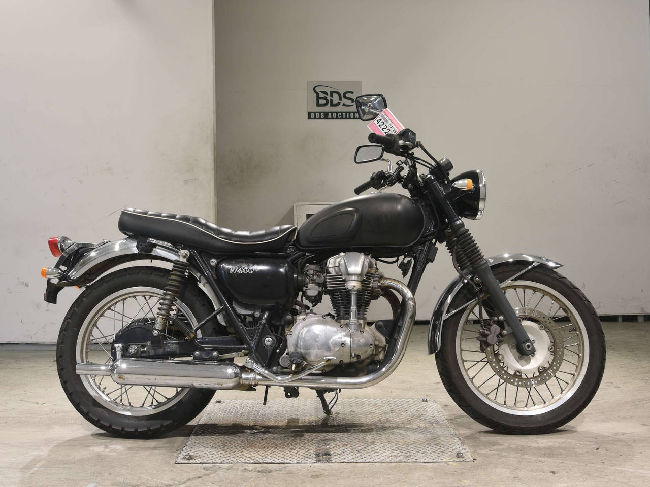 Kawasaki W400