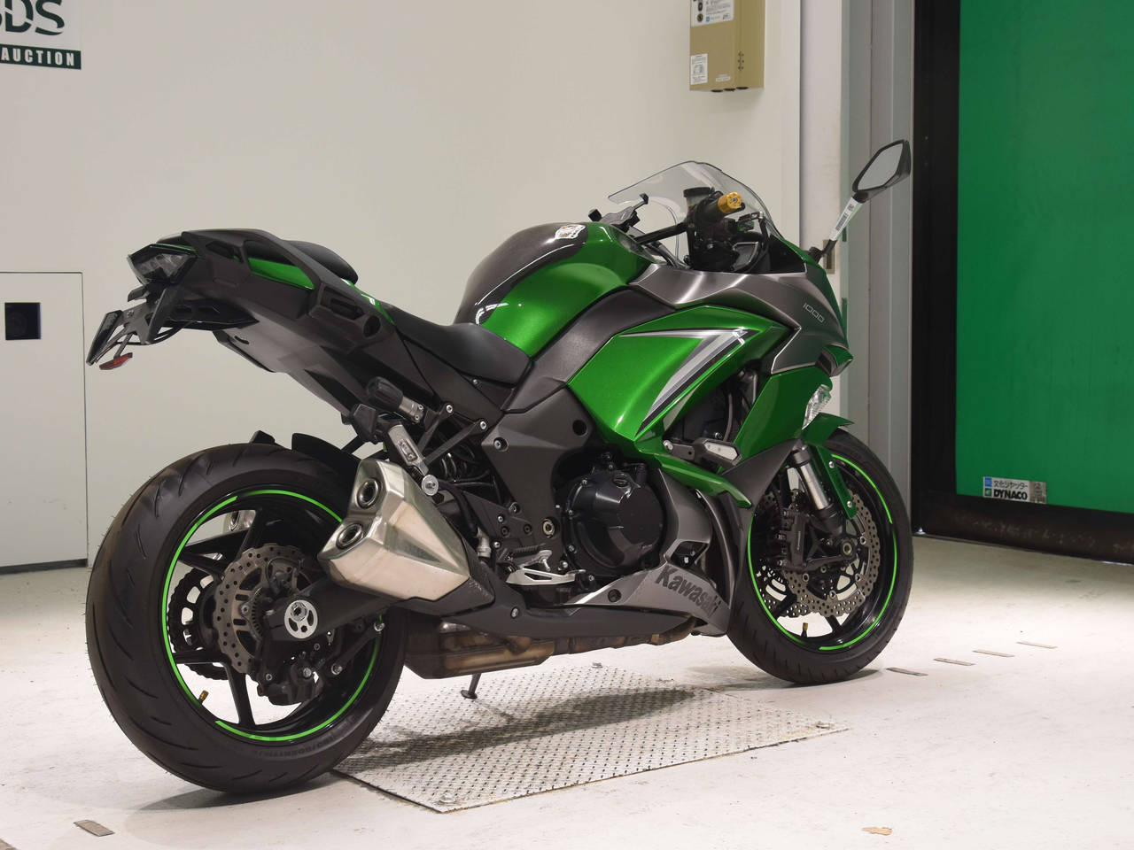 0179] Kawasaki NINJA1000A - ZXT00W-020538