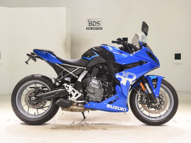 Suzuki GSX-8R