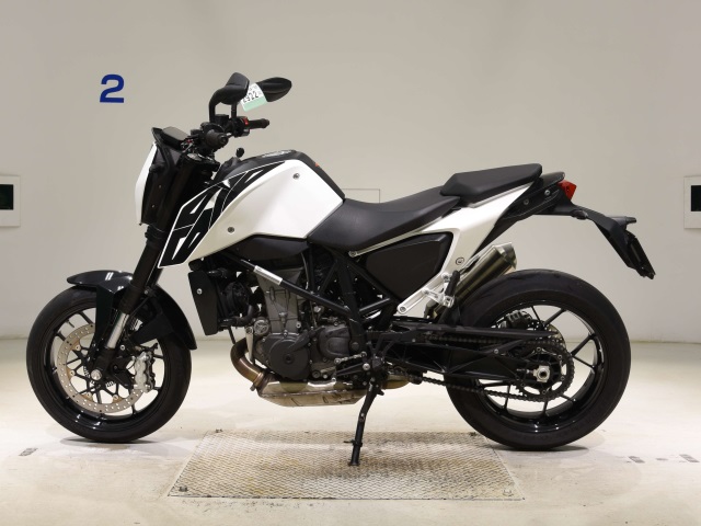 KTM 690 DUKE — фото 2