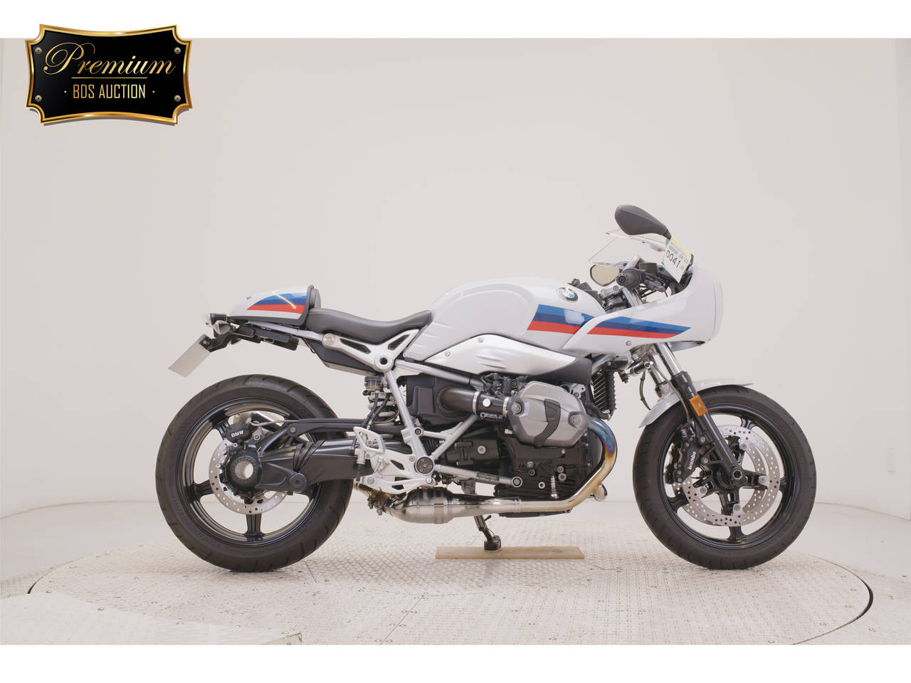 BMW R NINE T RACER