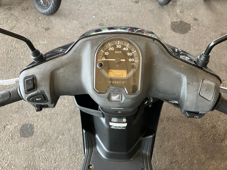 Honda TACT BASIC — фото 2