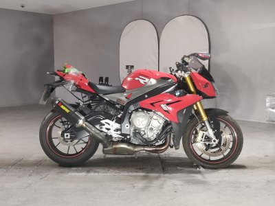 BMW S1000R