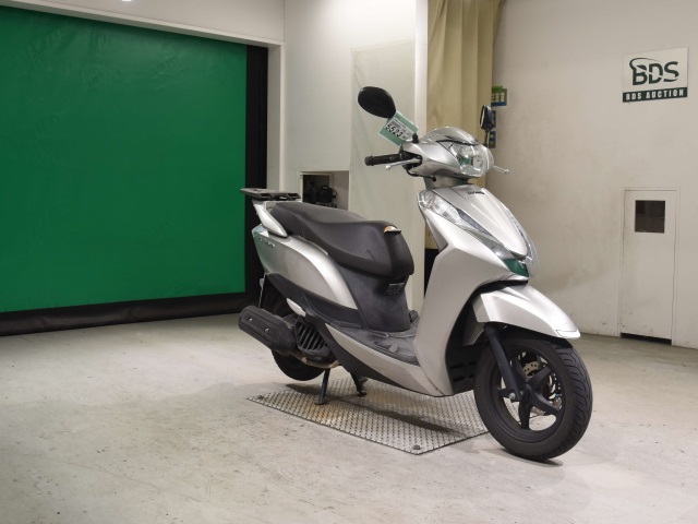 Honda LEAD125 — фото 3