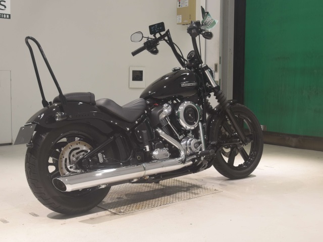 HD STREETBOB FXBB1868 — фото 5