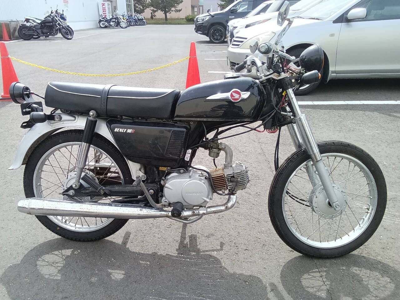 Honda BENLY 90S