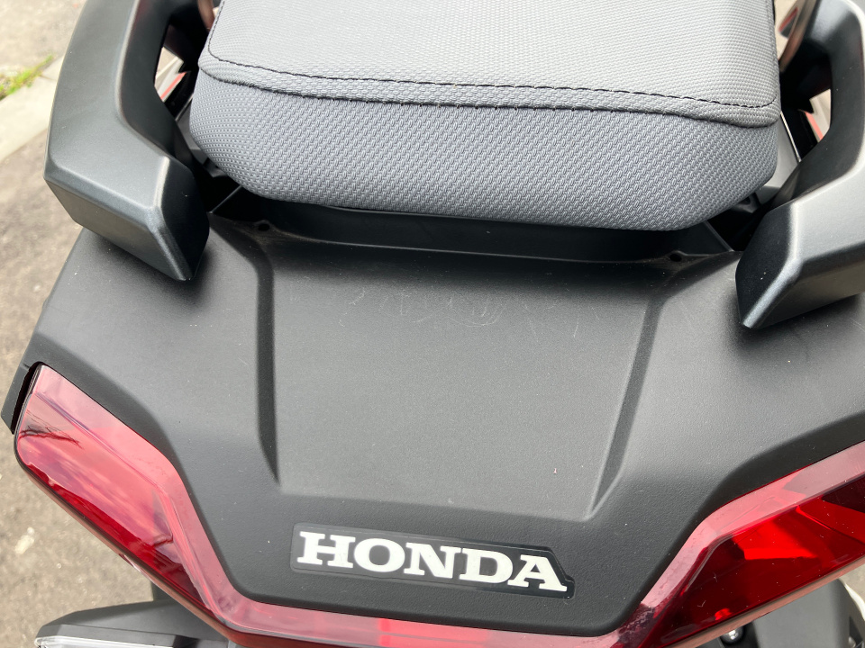 Honda ADV 150 — фото 4