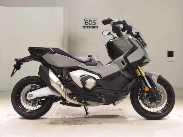 Honda X-ADV750