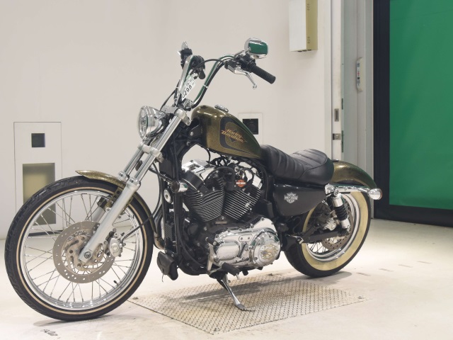 HD SPORTSTER SEVENTY-TWO XL1200V — фото 4