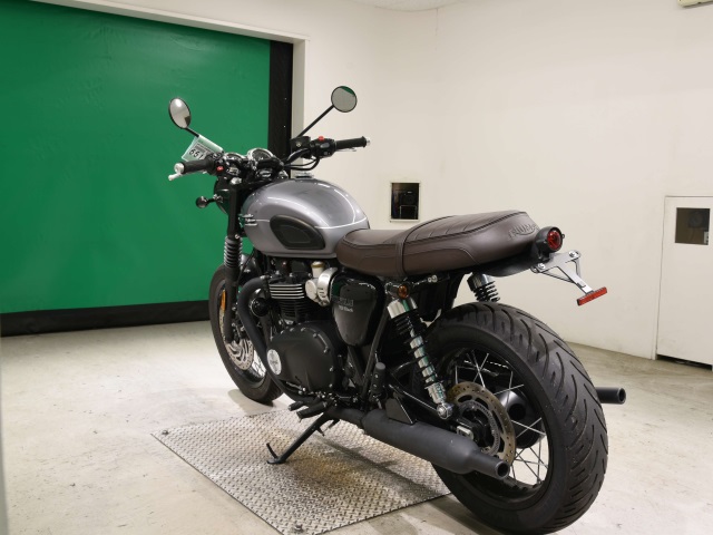 Triumph BONNEVILLE T120 — фото 6