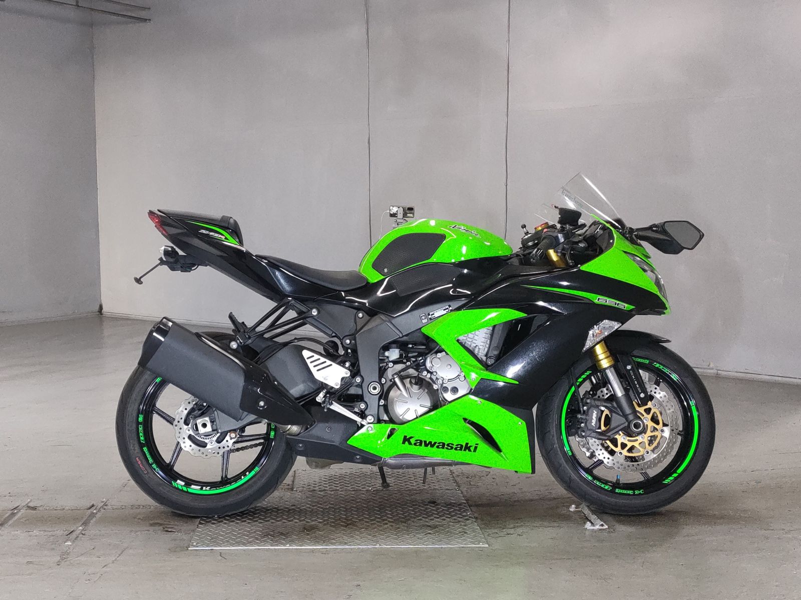 5283] Kawasaki ZX-6R - JKBZX636EFA005390