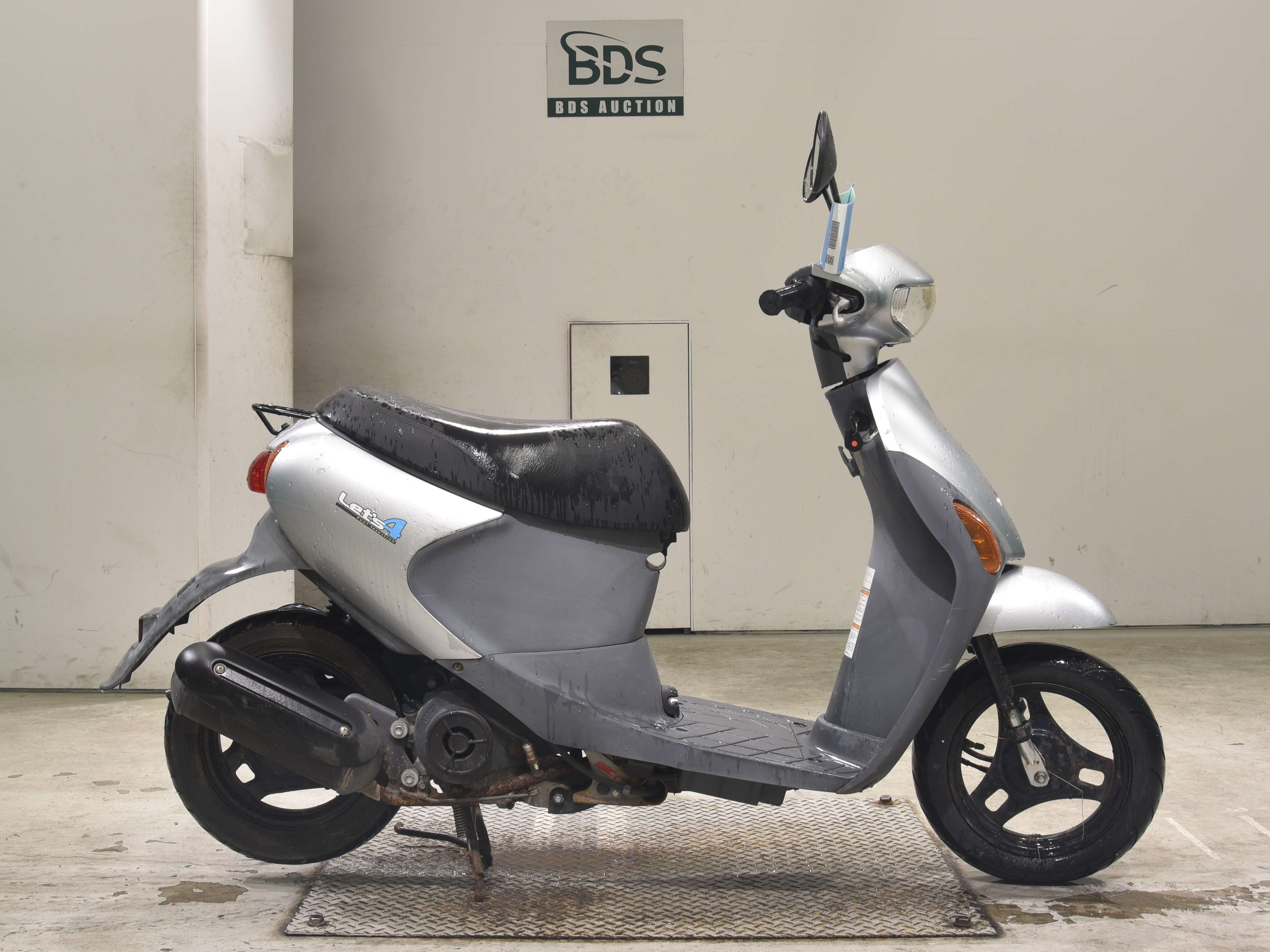 Suzuki LETS4