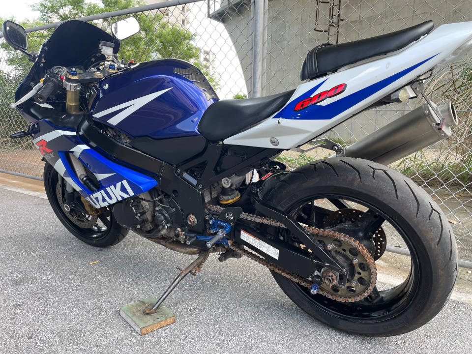 Suzuki GSX-R600 — фото 7