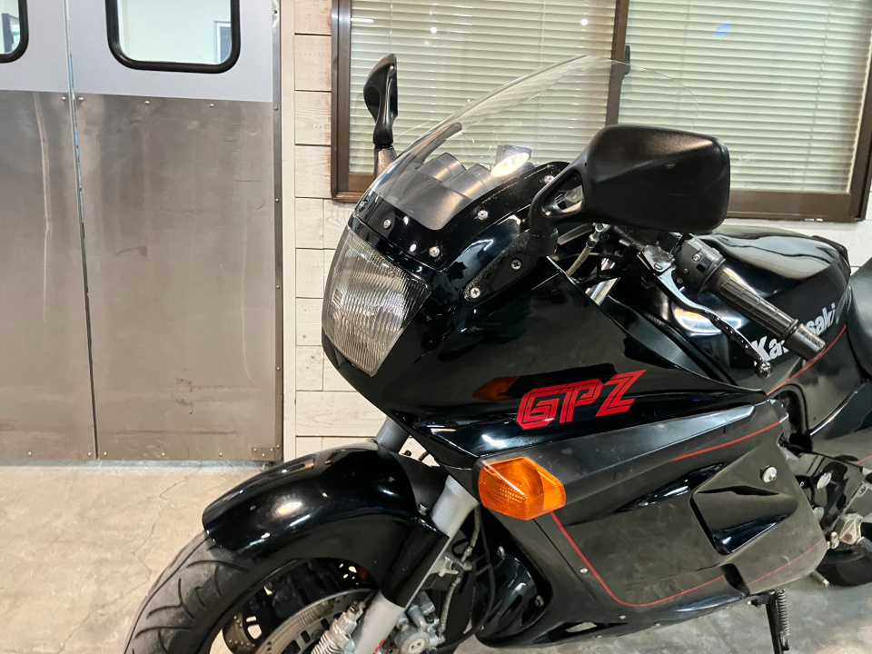 Kawasaki GPZ1000RX — фото 22