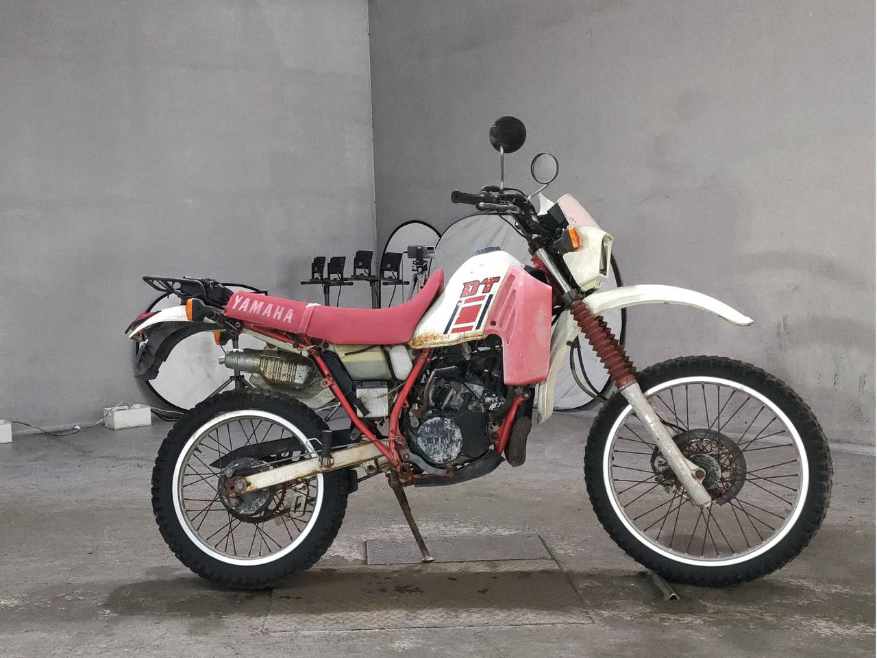 Yamaha DT125R