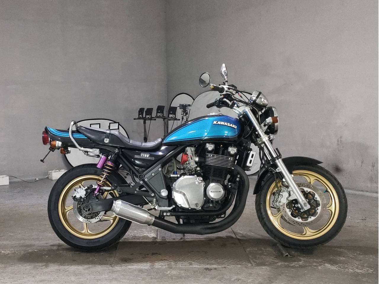 Kawasaki ZEFAR 1100