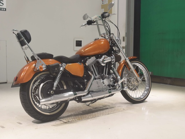 HD SPORTSTER SEVENTY-TWO XL1200V — фото 5